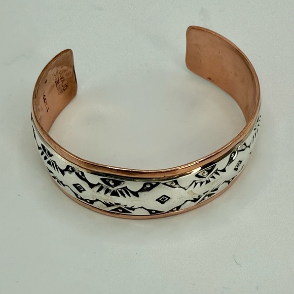 Navajo Copper and Sterling Silver Cuff Bracelet – Signed R.C. Littl – Size 6-7” - Picture 8 of 17